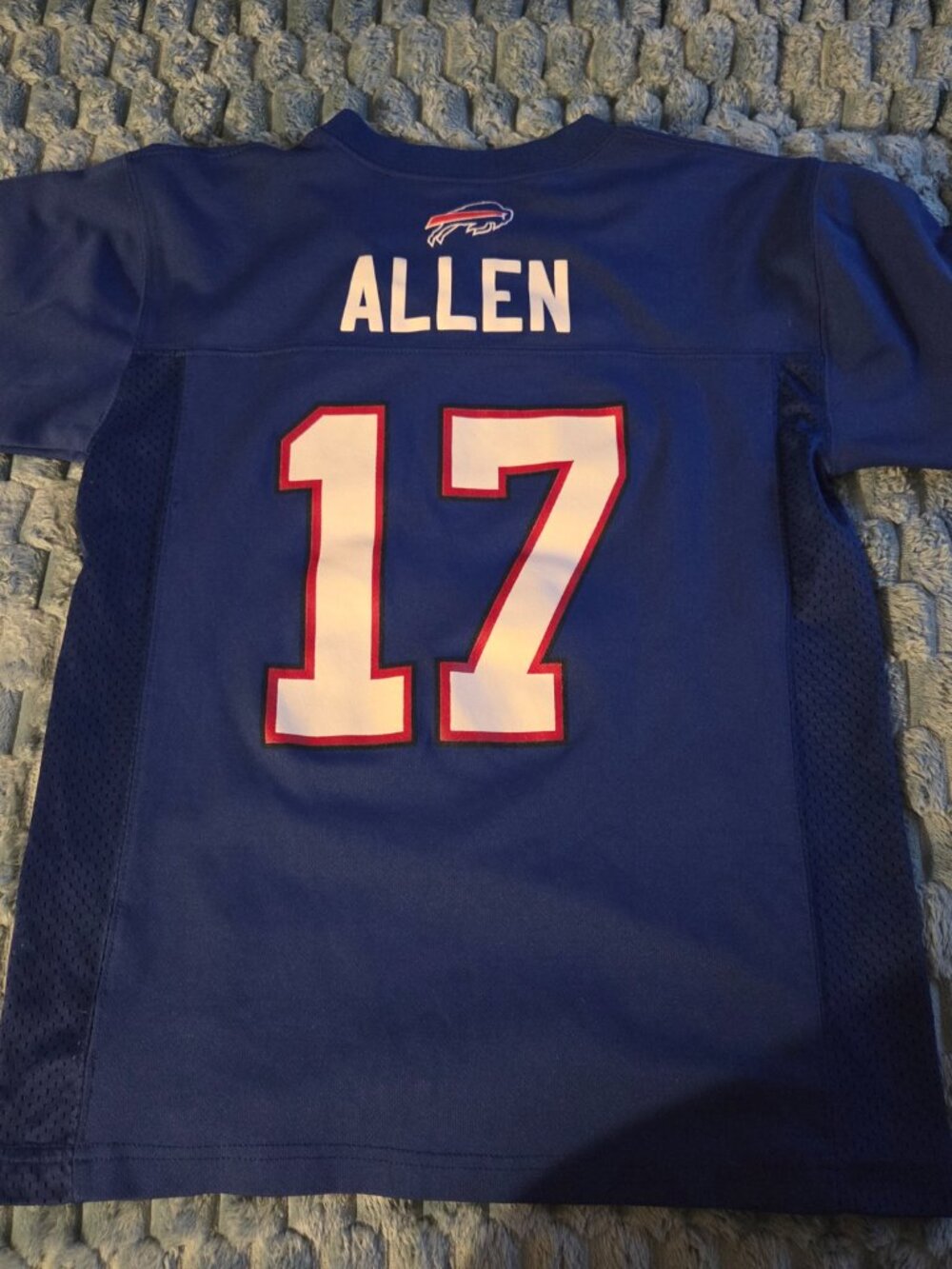 Buffalo bills jersey size medium youth NFL - Picture 4 of 5